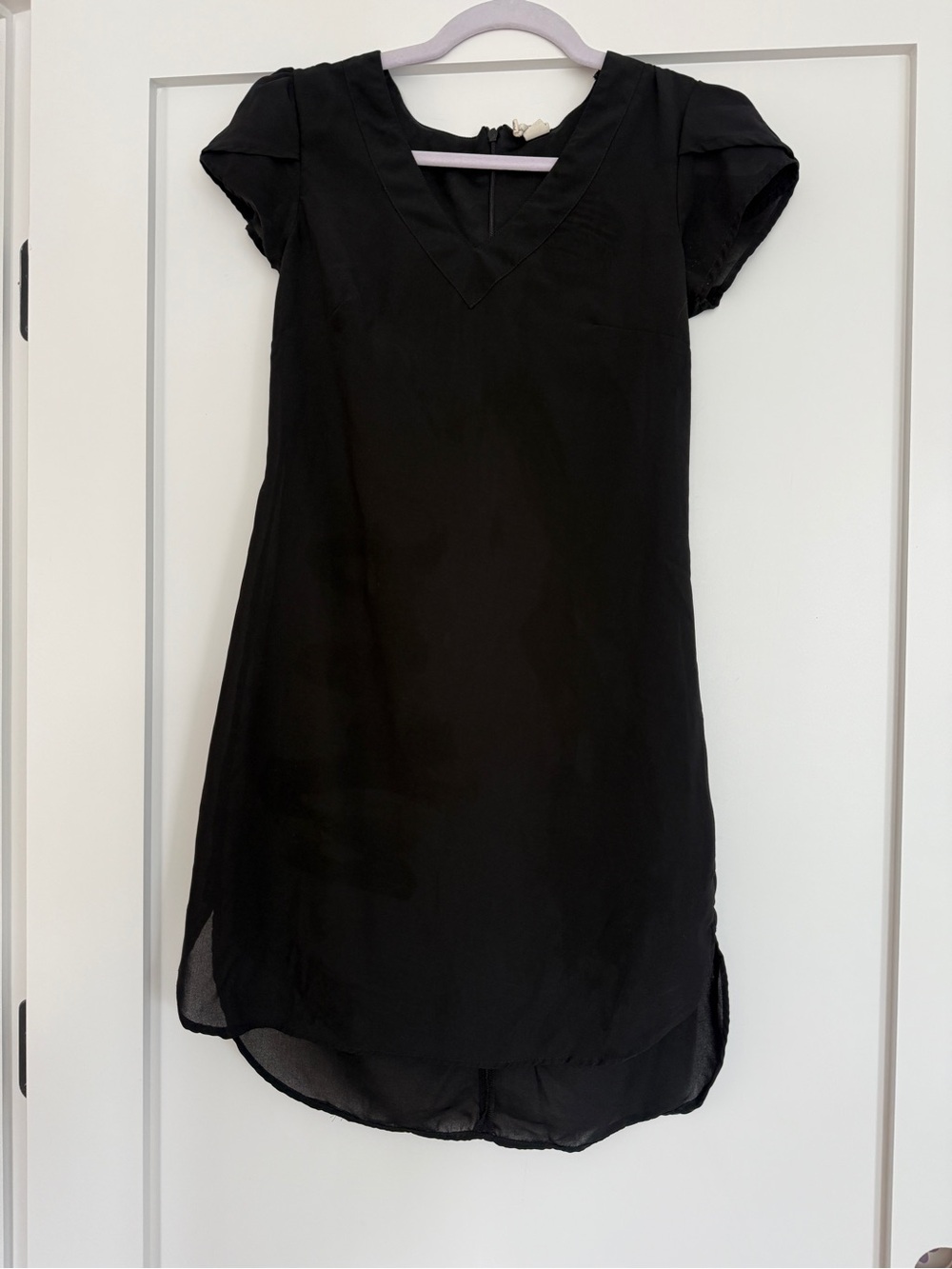 Black High Low Shift Dress with Tulip Sleeves | XS